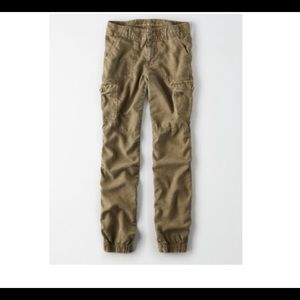 American Eagle High-Waisted Cargo Jogger Pant